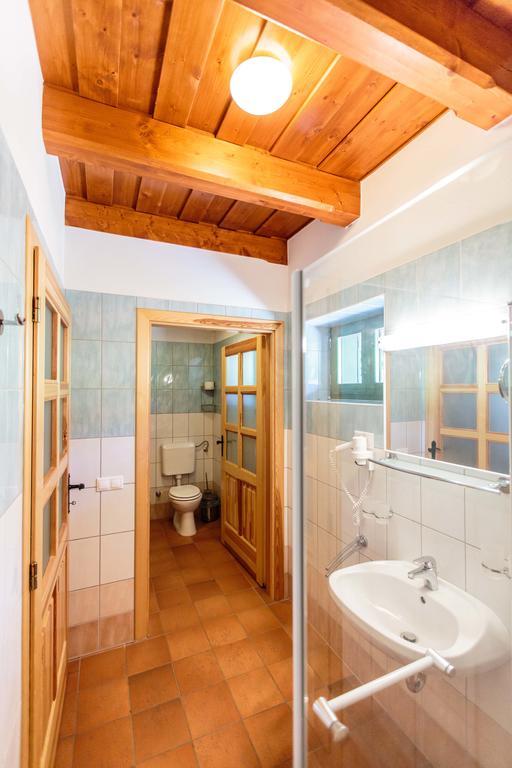 Oereghegyi Apartman Vindornyalak 객실 사진