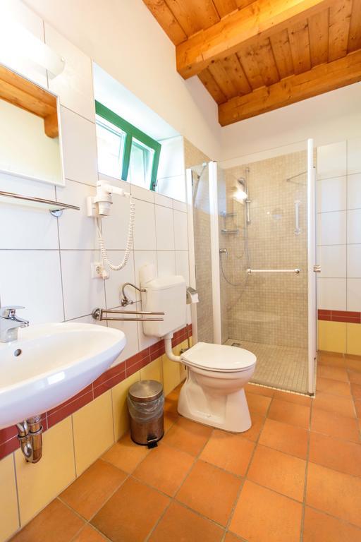 Oereghegyi Apartman Vindornyalak 객실 사진